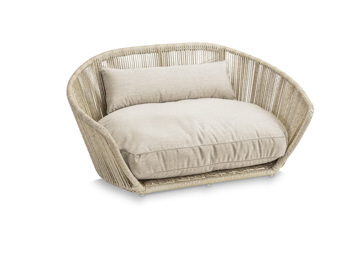 Luxurious beige VOGUE SMOOTH DESIGN dog bed with a braided frame and plush cushions.