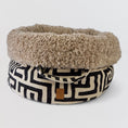 Afbeelding geladen in Galerij-viewer, POOCH POUCH african hondenmand
