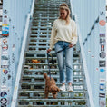 Afbeelding geladen in Galerij-viewer, Hondenriem Royal Blue
Op zoek naar een elegante en exclusieve hondenriem of -lijn voor je hond? De DOGA Royal Blue hondenriemen zijn zowel luxe als trendy. Deze riem is gemaakt van veganDogawafwafHondenriem Royal Blue
