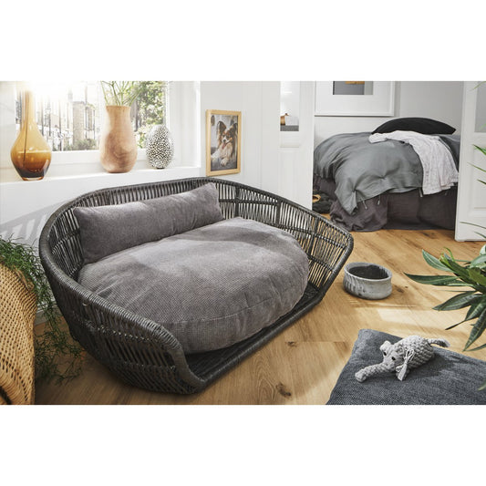 PRADO - TUDOR design hondenmandHet PRADO hondenbed van LABONI is een bekroond, stijlvol en comfortabel bed voor honden. Het heeft een klassieke framestructuur en een duurzame bekleding. De matras LABONIwafwafPRADO - TUDOR design hondenmand